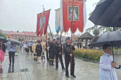 b9f44da0-c091-493e-a0f0-3ffcdd45a505